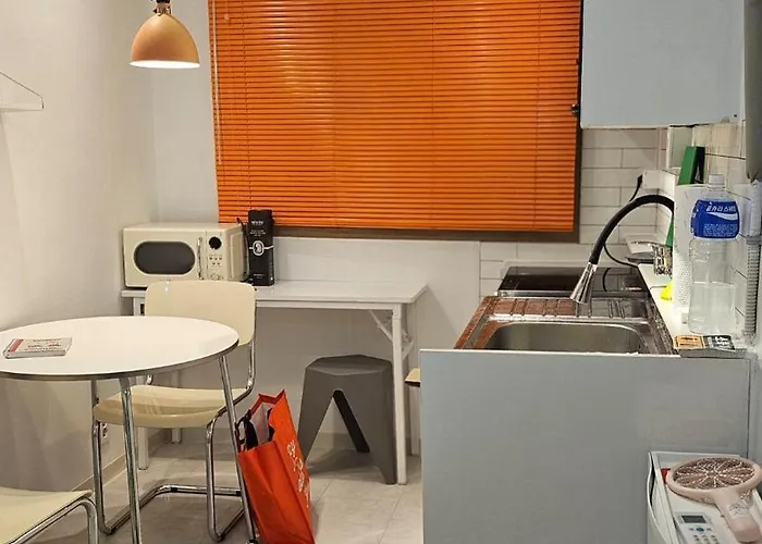 아파트 Jj Nest 2f, Full Of Sunlight, 3 Minutes To The Subway *