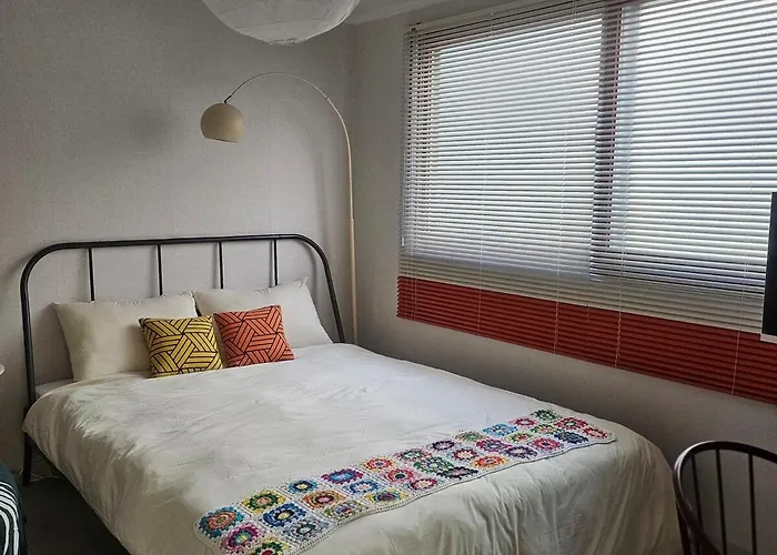 Jj Nest 2f, Full Of Sunlight, 3 Minutes To The Subway 아파트